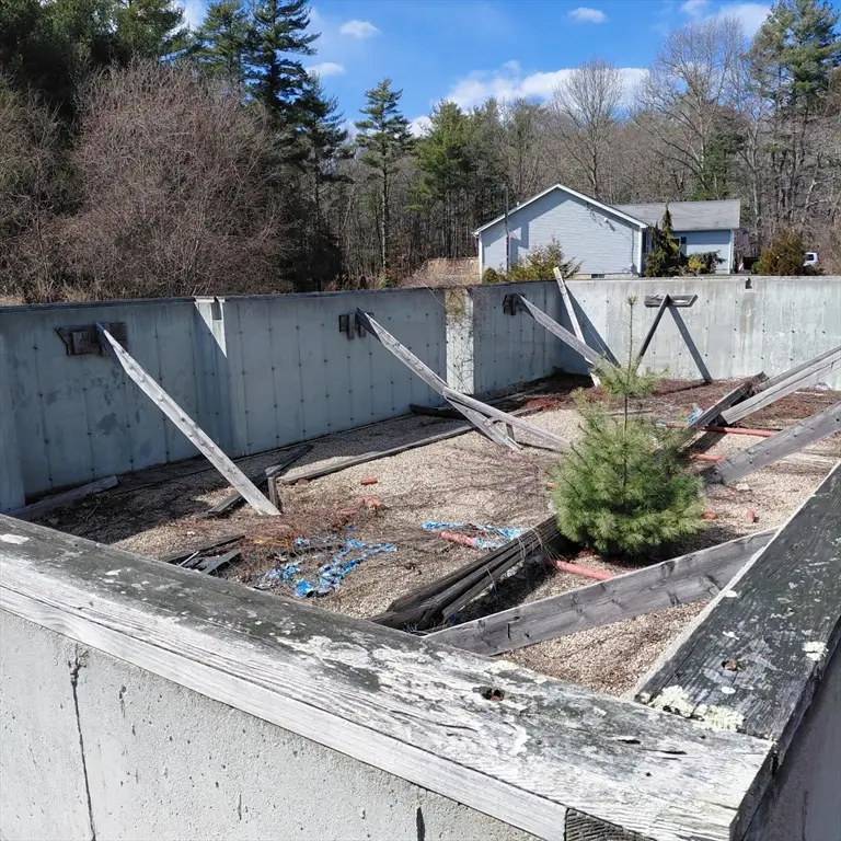 1256 N Hixville Rd, Dartmouth, MA 02747 - #3