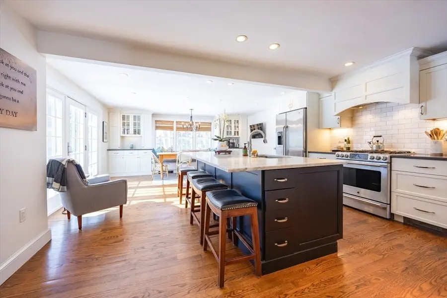 5 Wilde Rd, Wellesley, MA 02481 - Image #3