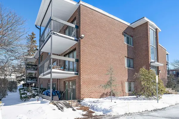 30 Church St #4, Braintree, MA 02184