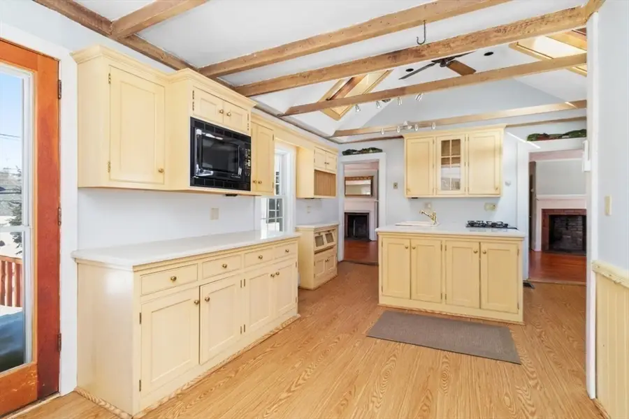 1 Sassamon St, Canton, MA 02021 - #3