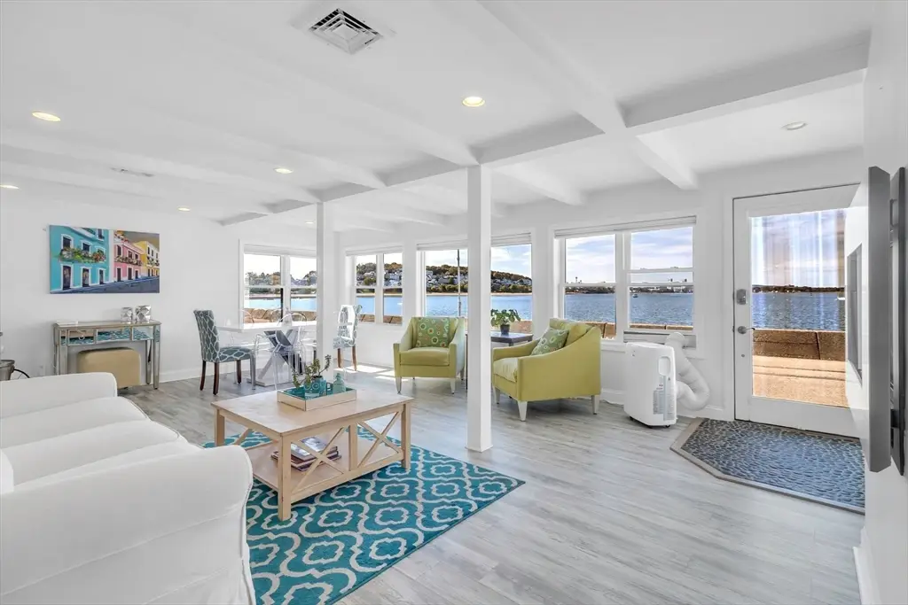 87 Fort Point Rd, Weymouth, MA 02191 - #1