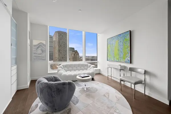 430 Stuart St #1613, Boston, MA 02116