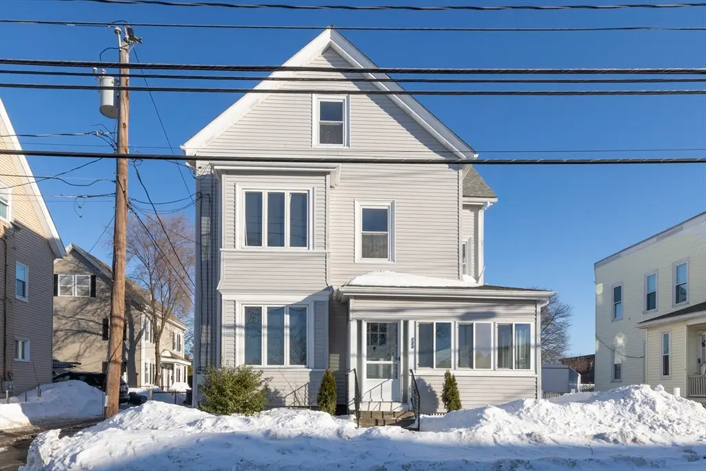 136 Willow Street, Waltham, MA 02453 - #1