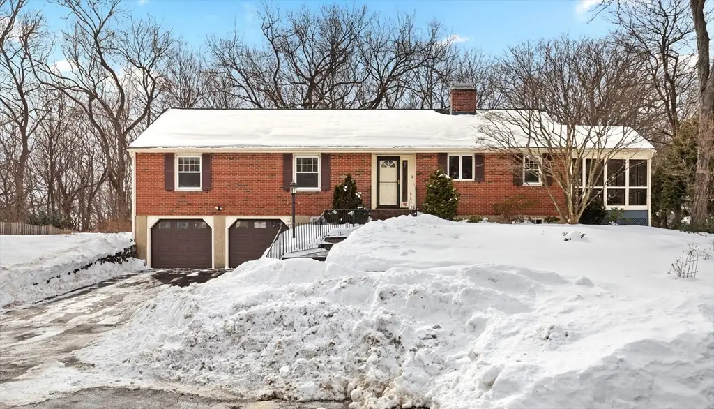 11 Menotomy Rocks Dr, Arlington, MA 02476 - #1