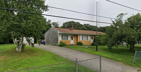 214 Sawdy Dr, Westport, MA 02790