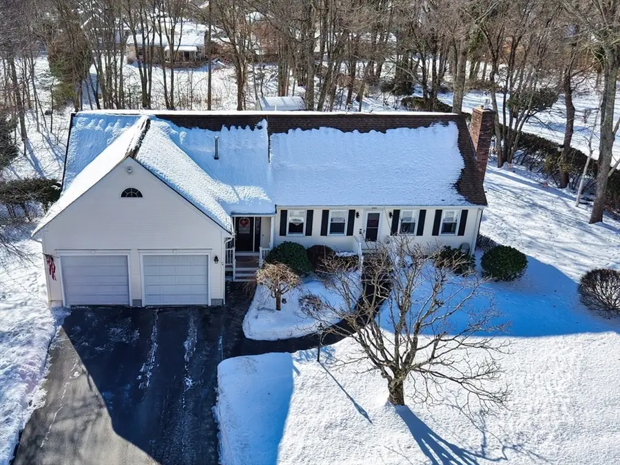 898 Tobey St, Acushnet, MA 02743 - #2