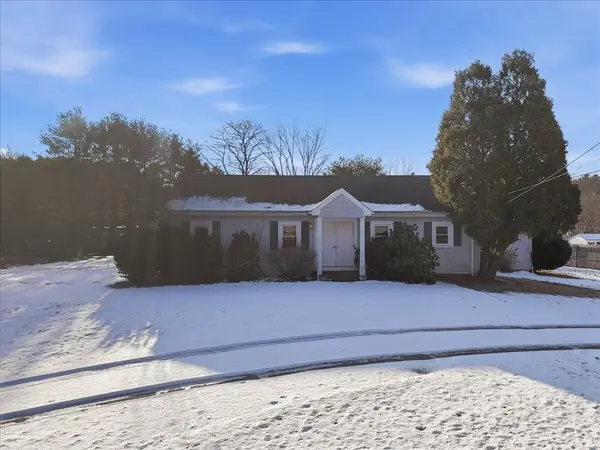 346 South, Foxboro, MA 02035