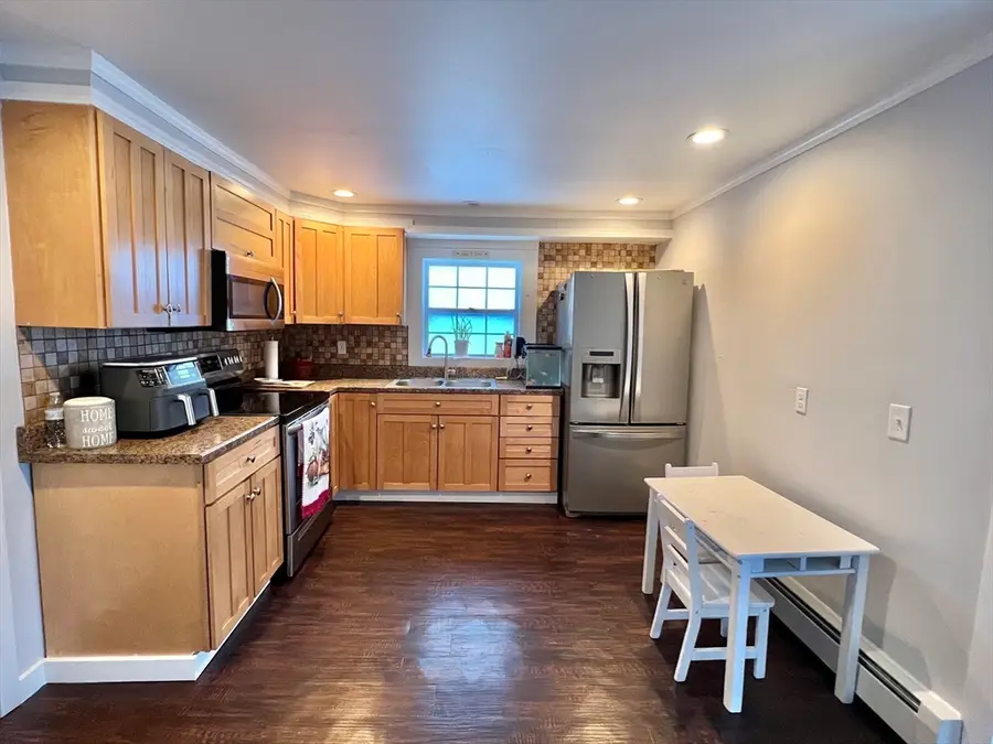 37 Chesterfield Ave, Springfield, MA 01118 - #2