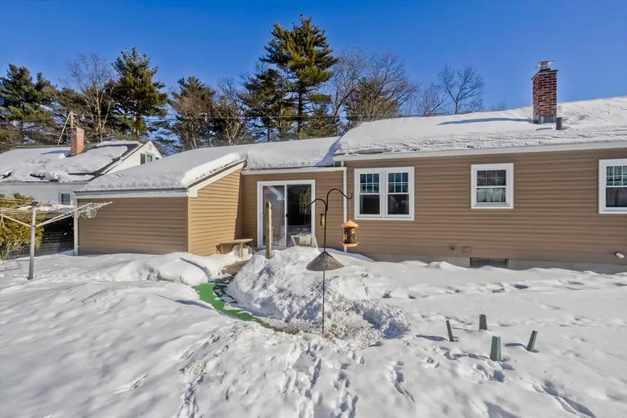 854 Grayson Dr, Springfield, MA 01119 - #3