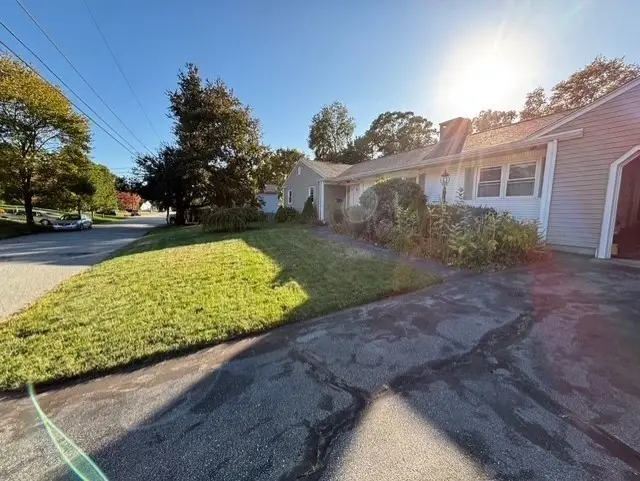 131 Chateau Drive, Somerset, MA 02726 - #3