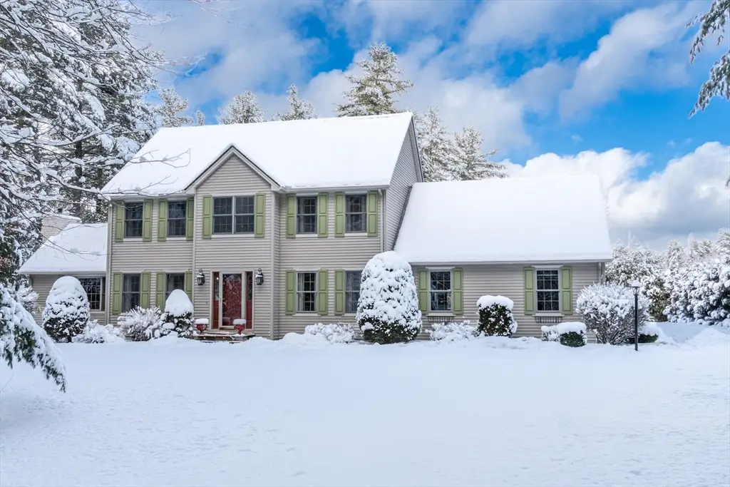 111 Aldrich St, Belchertown, MA 01007 - #1