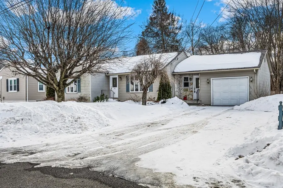 35 Silvin Rd, Chicopee, MA 01013 - #3