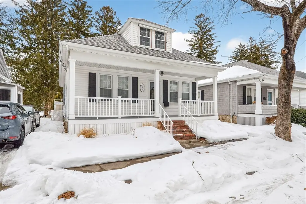 1027 Kenmore St, New Bedford, MA 02745 - #1