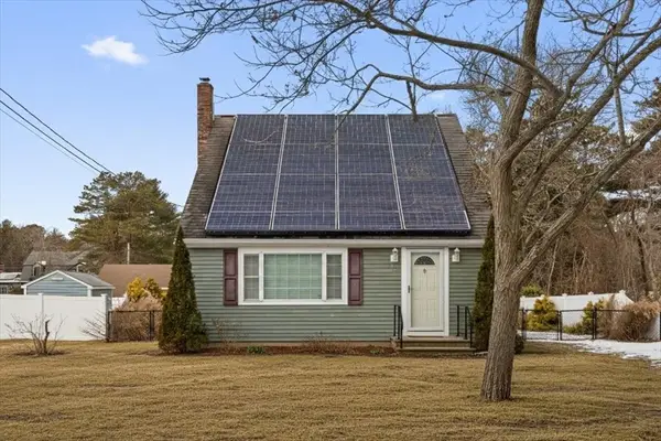 52 Nickerson St, Plymouth, MA 02360