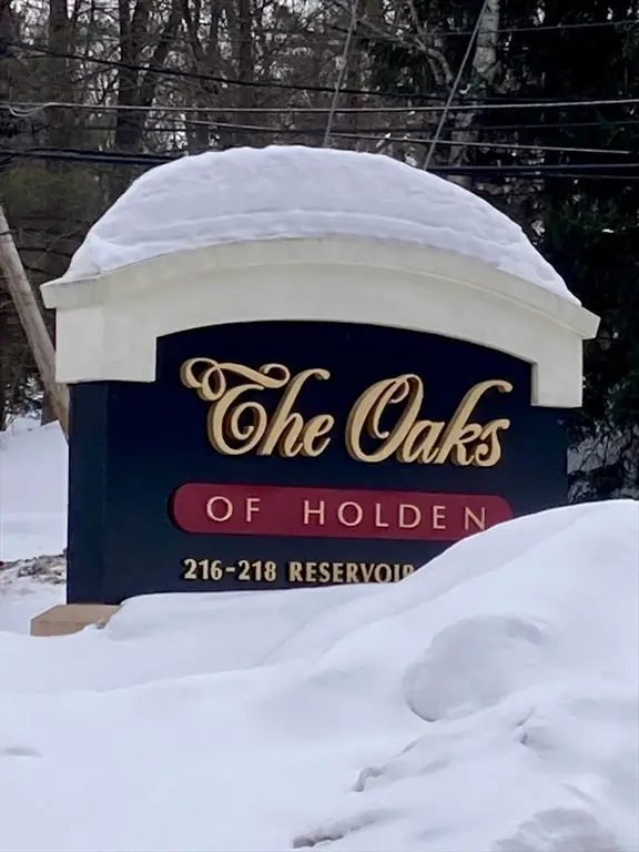 216 Reservoir St #107, Holden, MA 01520 - #2