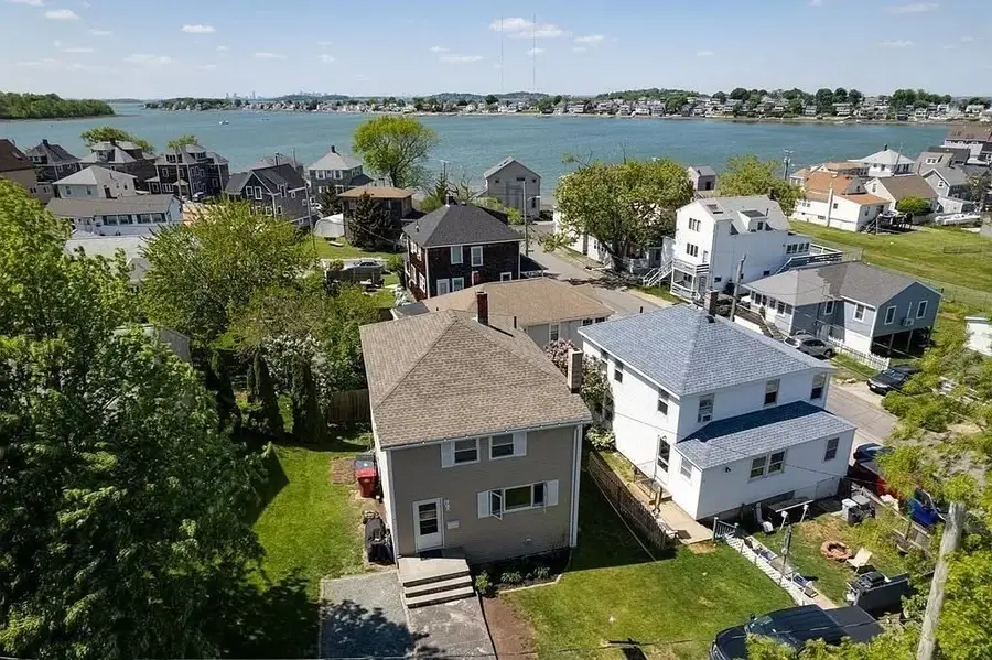 15 Lincoln Ave, Hull, MA 02045 - #3