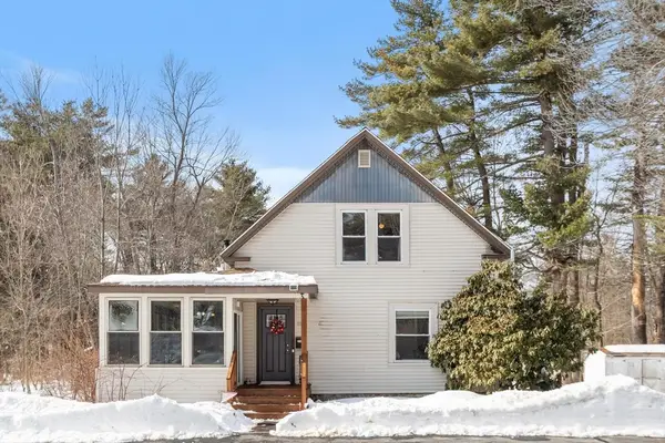 37 Draper Rd, Gardner, MA 01440