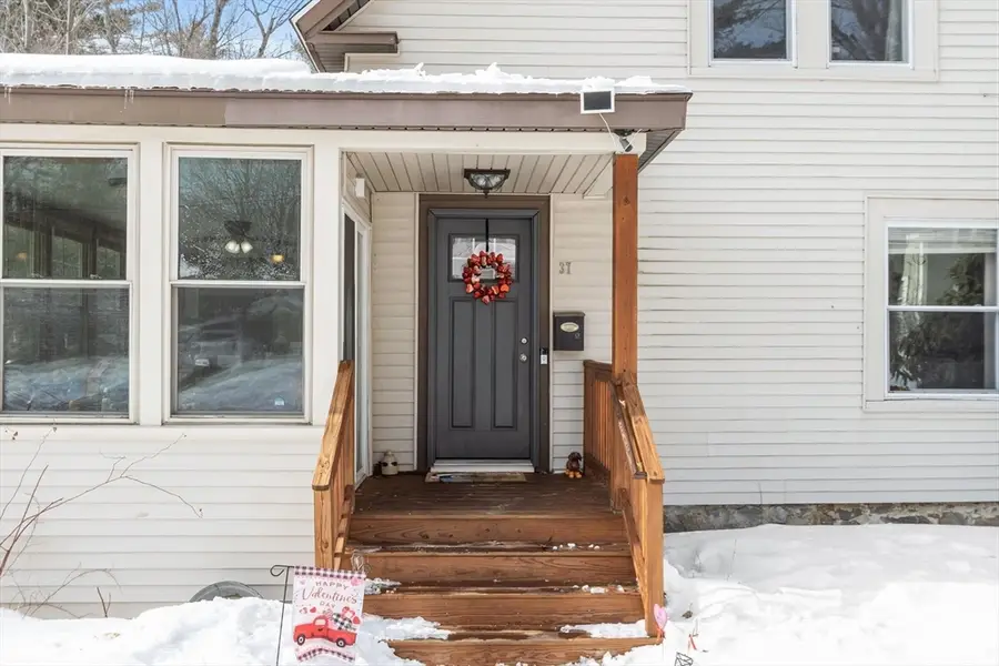 37 Draper Rd, Gardner, MA 01440 - #3