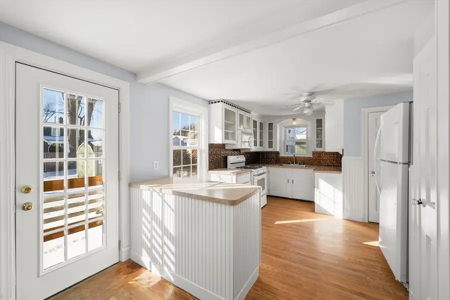 25 Newfield Ave, Warwick, RI 02888 - #2