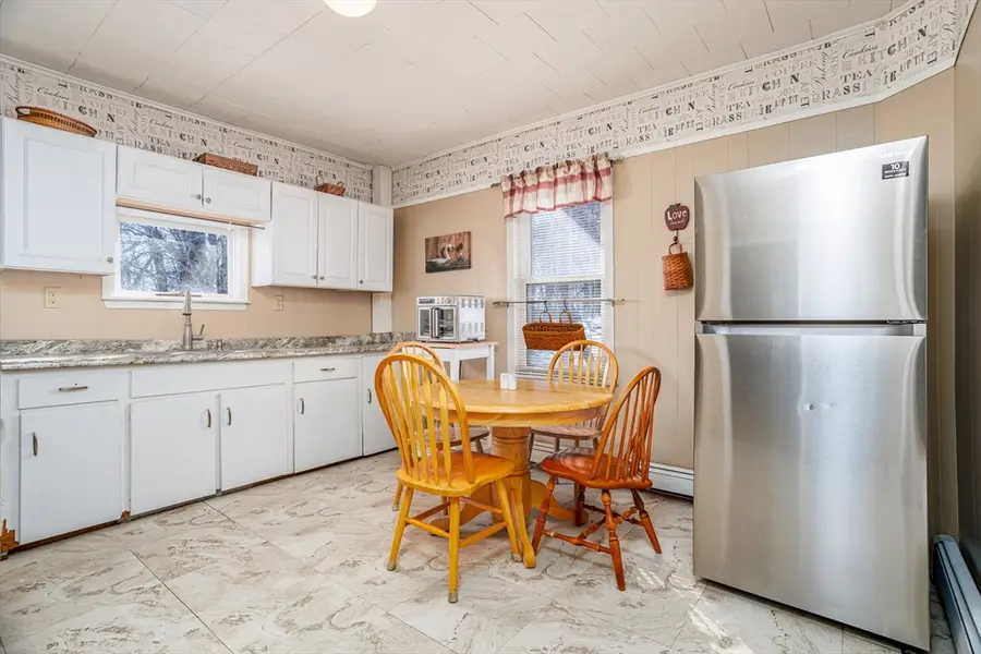 30 Richman St, Clinton, MA 01510 - #3