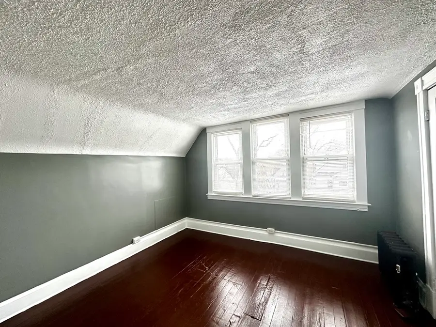 7-9 Ledyard St, Springfield, MA 01104 - #3