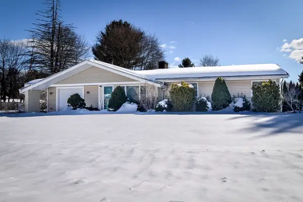 4 Tartufi Circle, Framingham, MA 01701