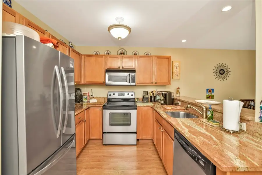 75 Walnut St #315, Peabody, MA 01960 - #3