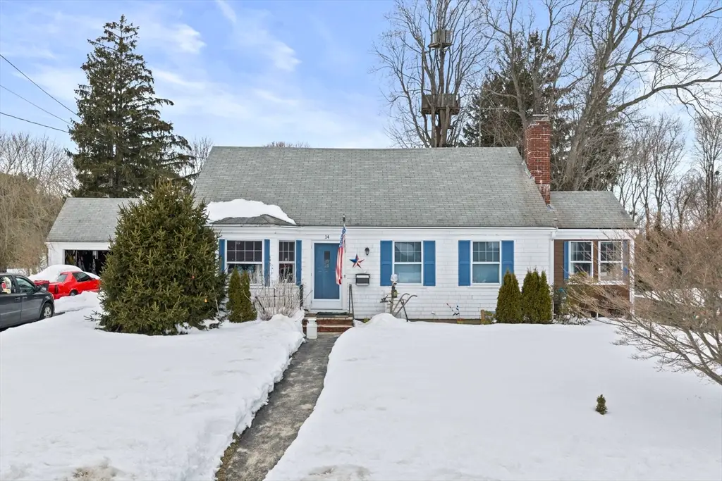 14 Russell Ave, Plymouth, MA 02360 - #1