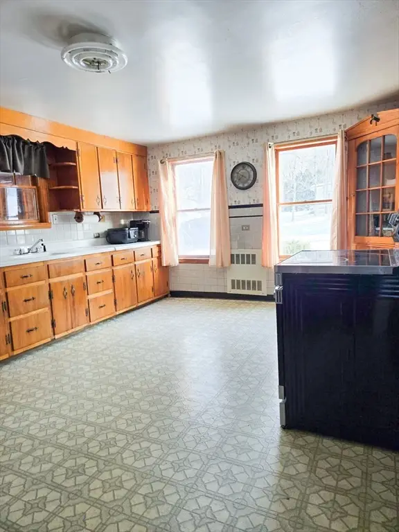 93 High Street, Winchendon, MA 01475 - #3