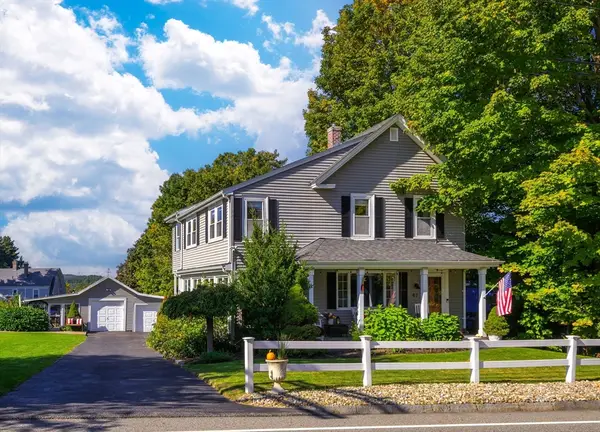 47 Central Street, Southborough, MA 01772