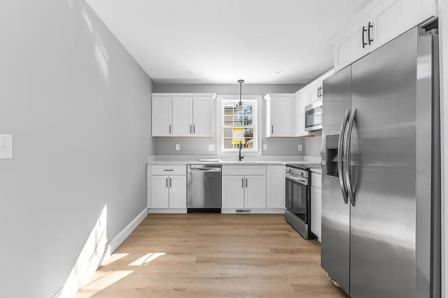 4 Riverside Avenue, Taunton, MA 02780 - #3