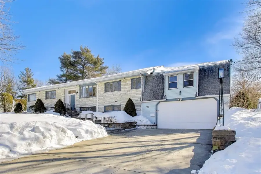26 Albemarle Rd, Norwood, MA 02062 - #2