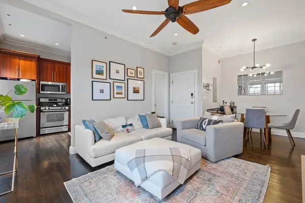 7 Stillman Pl #9, Boston, MA 02113