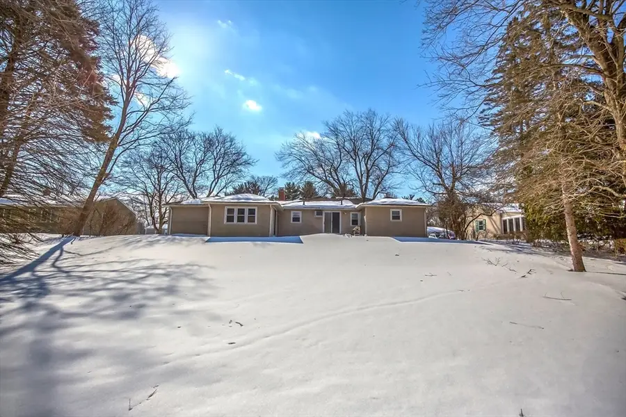 208 Birch Rd, Longmeadow, MA 01106 - #2