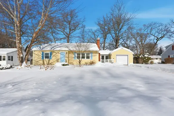 46 Hadley St, Springfield, MA 01118