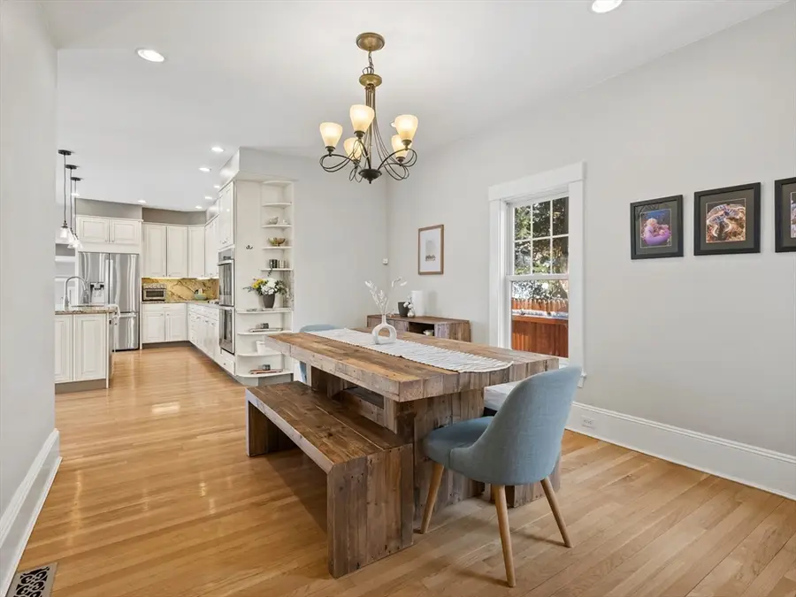 20 Maple Street, Lexington, MA 02420 - #3