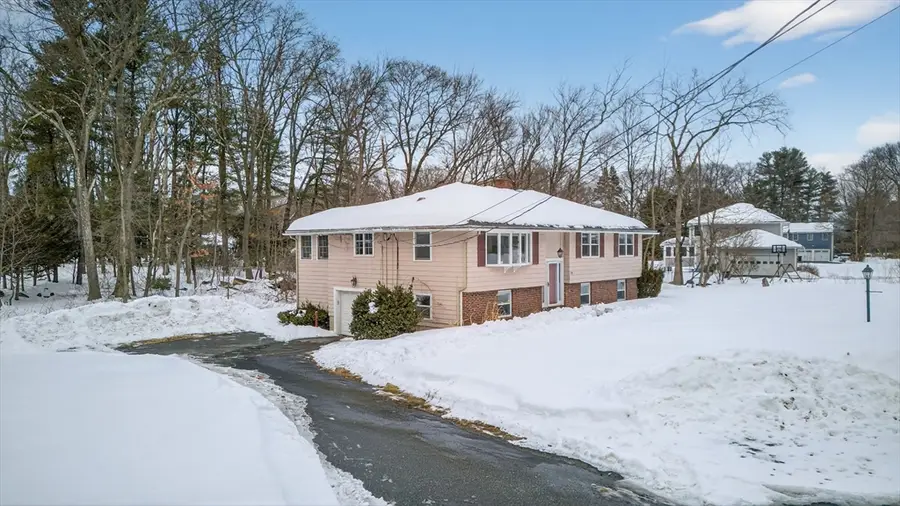 11 Rennie Dr, Andover, MA 01810 - #3
