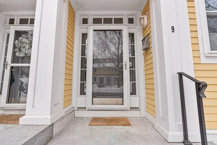 129 Merrimac #9, Newburyport, MA 01950 - #2