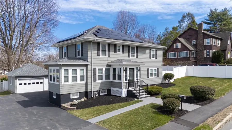 22 Eastland Ter, Haverhill, MA 01830 - #3