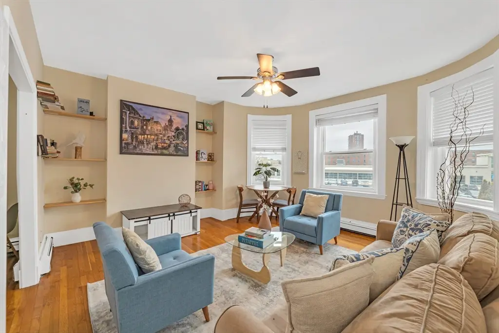 122 Day St #3, Boston, MA 02130 - #1