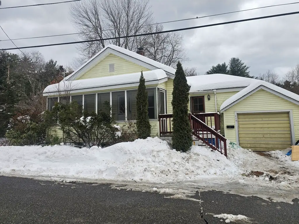 114 Smith St, Athol, MA 01331 - #1