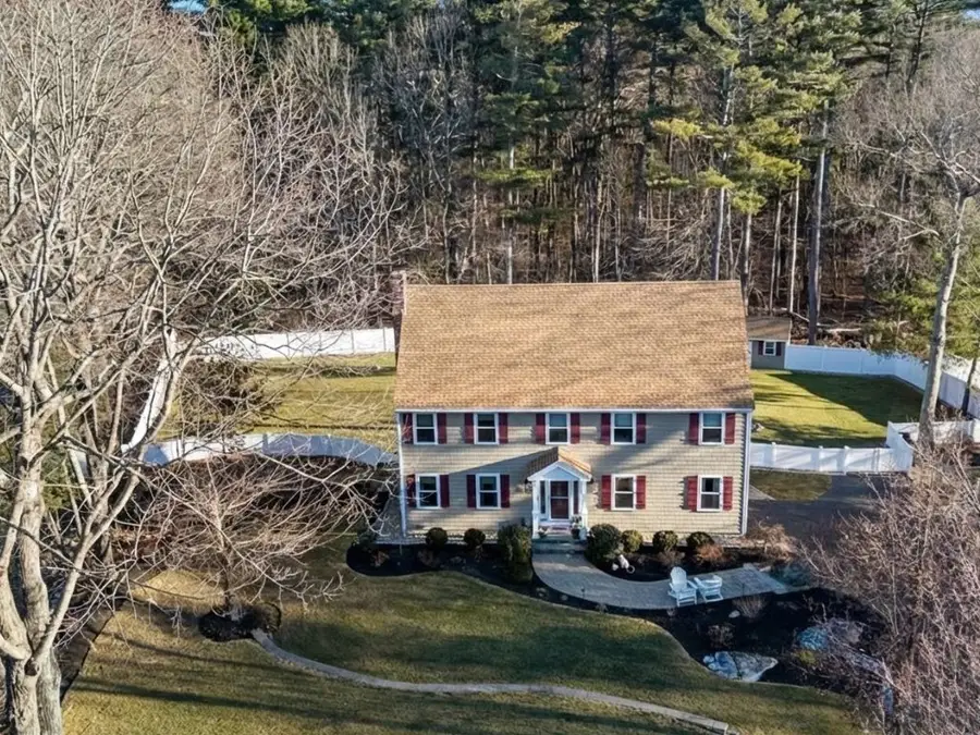 49 Windsor Ln, North Andover, MA 01845 - #2