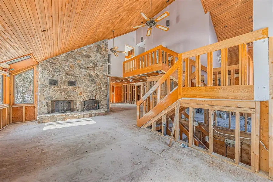 12 Sycamore Parc, South Hadley, MA 01075 - #3