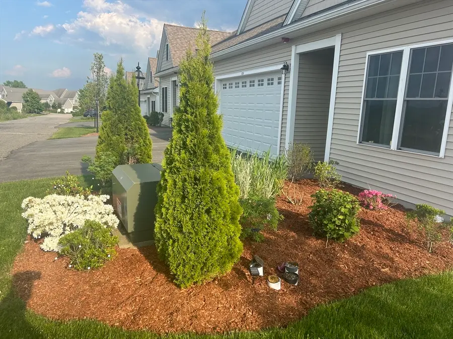 839 Ledgewood Way #839, Clinton, MA 01510 - #2