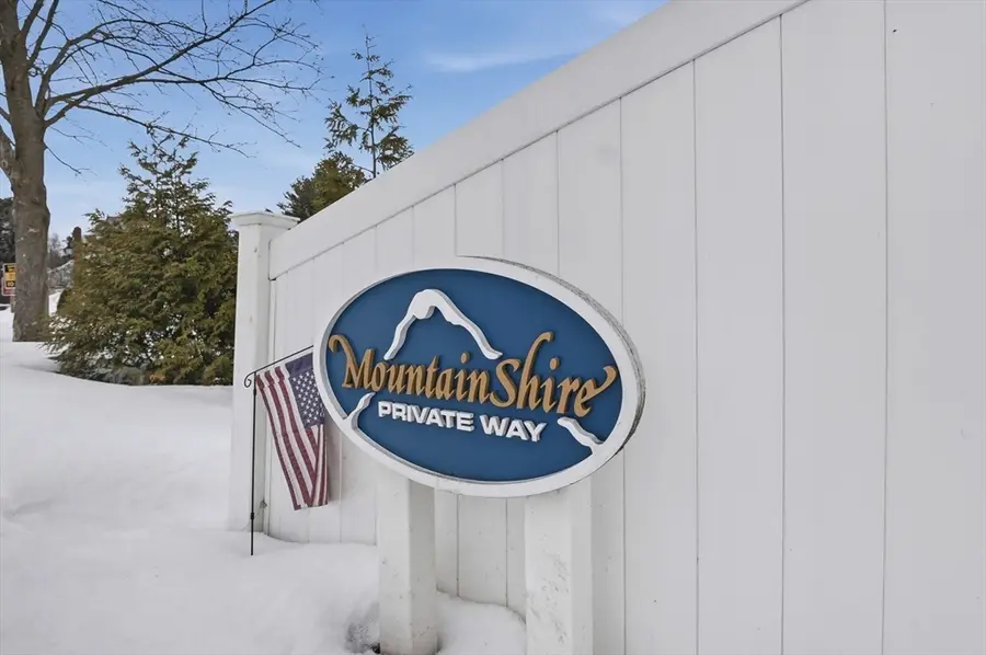 39 Mountainshire Dr #39, Worcester, MA 01606 - #3