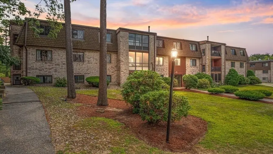 2 Greenbriar #205, North Reading, MA 01864 - #2