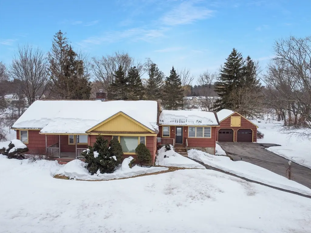 252 Pelham, Methuen, MA 01844 - #1