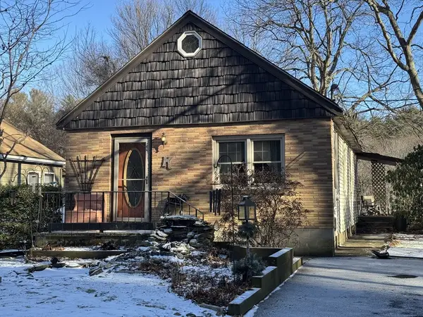 99 Leland Rd, Norfolk, MA 02056