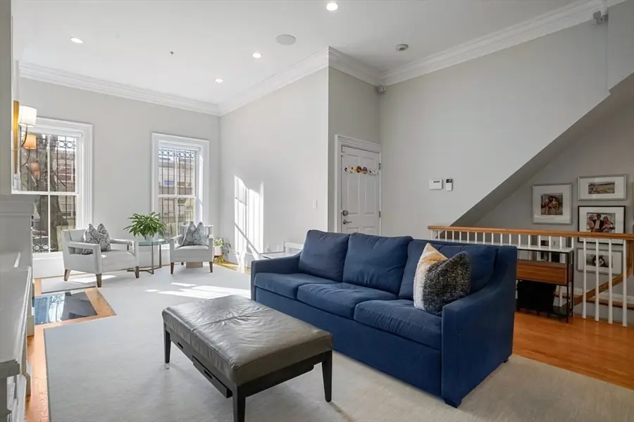 41 Worcester St #1, Boston, MA 02118 - #3