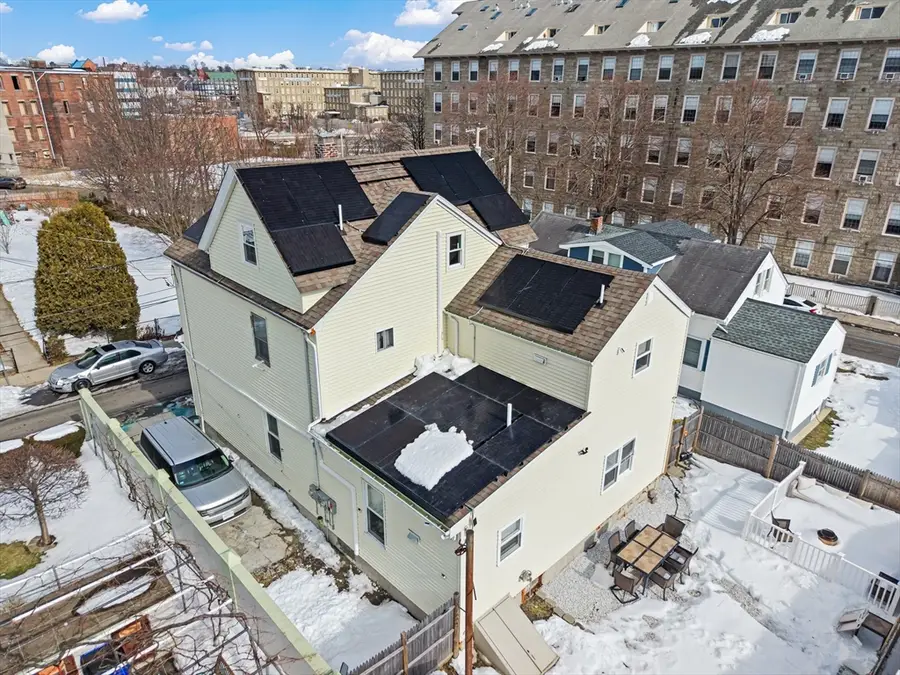 63 Brow St, Fall River, MA 02721 - #3